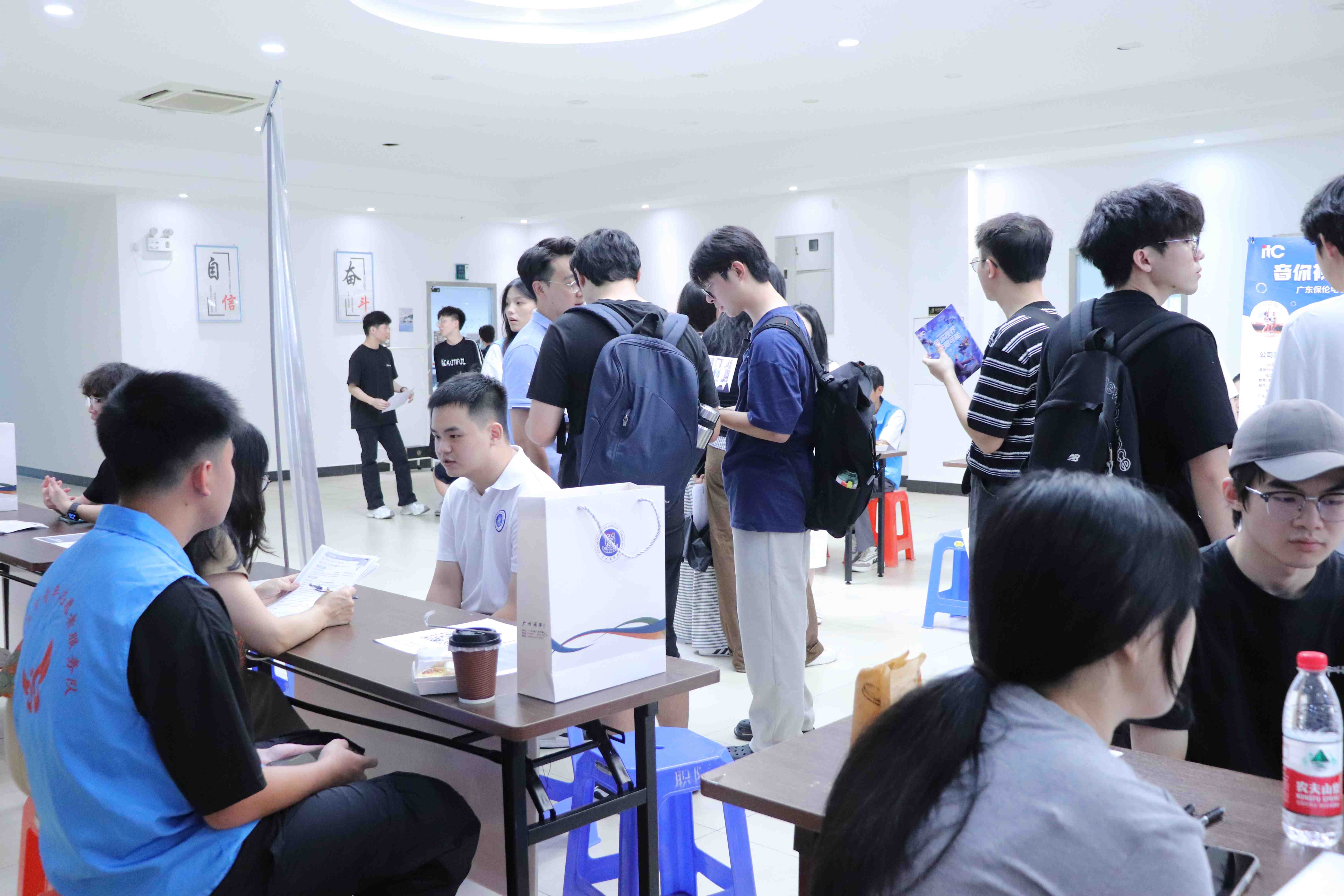 122cc太阳集成游戏